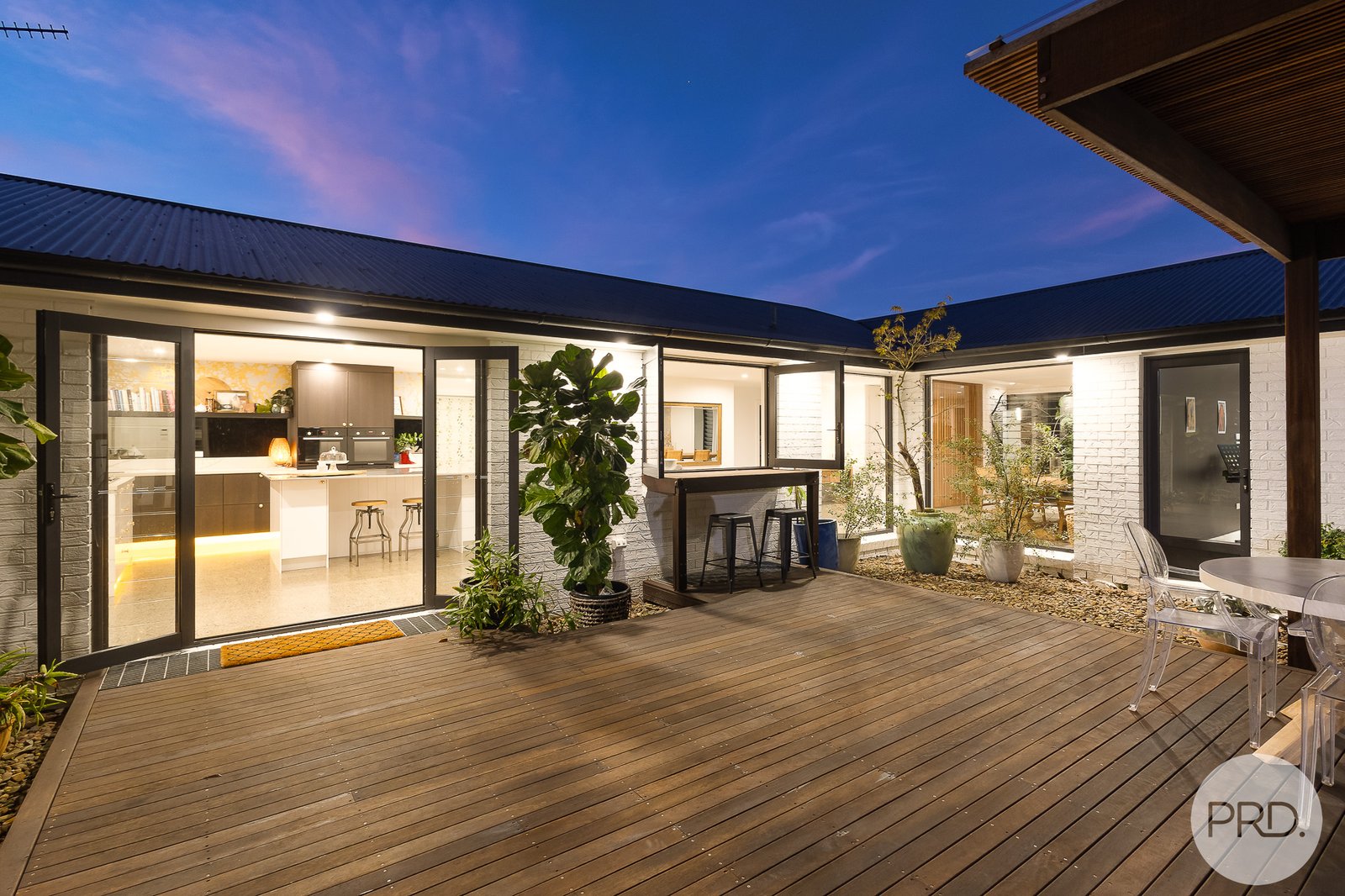 232 Sandy Point Road SALAMANDER BAY 9