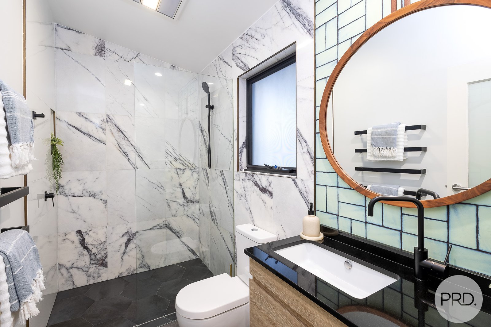 232 Sandy Point Road SALAMANDER BAY 21