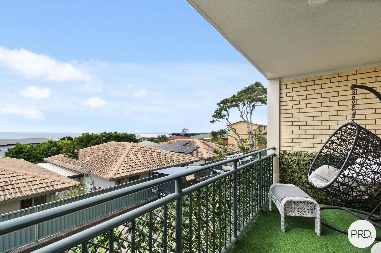 2/32 Seaview Street KINGSCLIFF 8