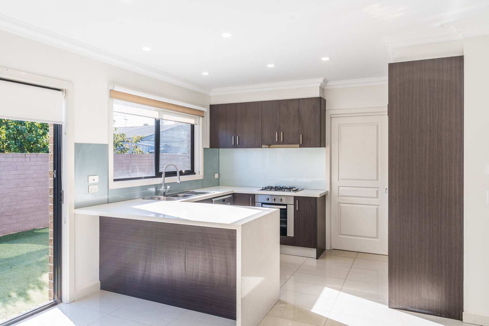 Gallery: 2/32 Spruhan Avenue