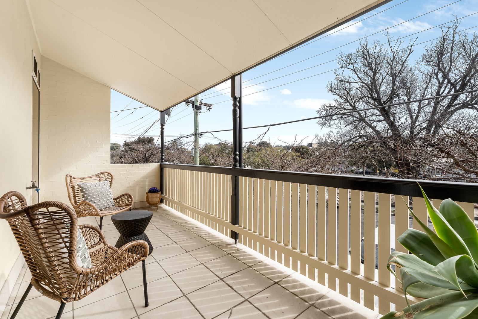 Gallery: 232 Stokes Street