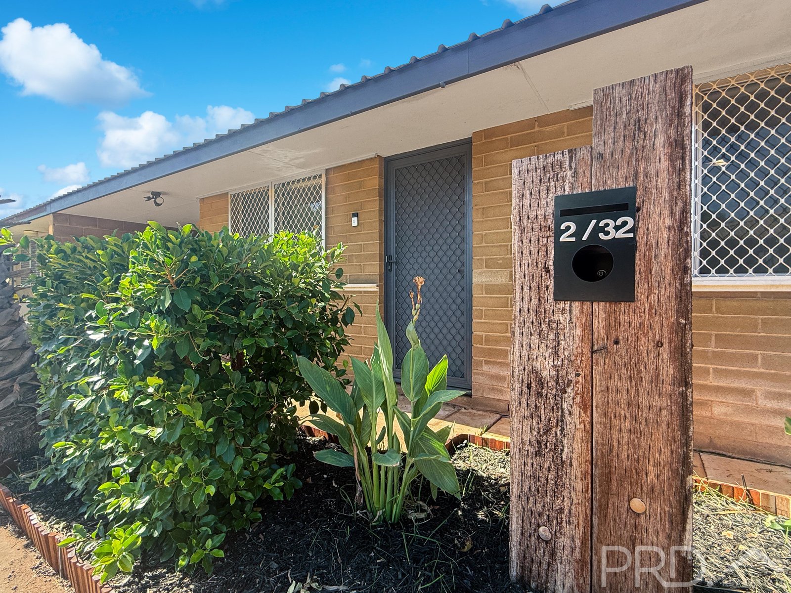 2/32 Warrier Street BULGARRA 10