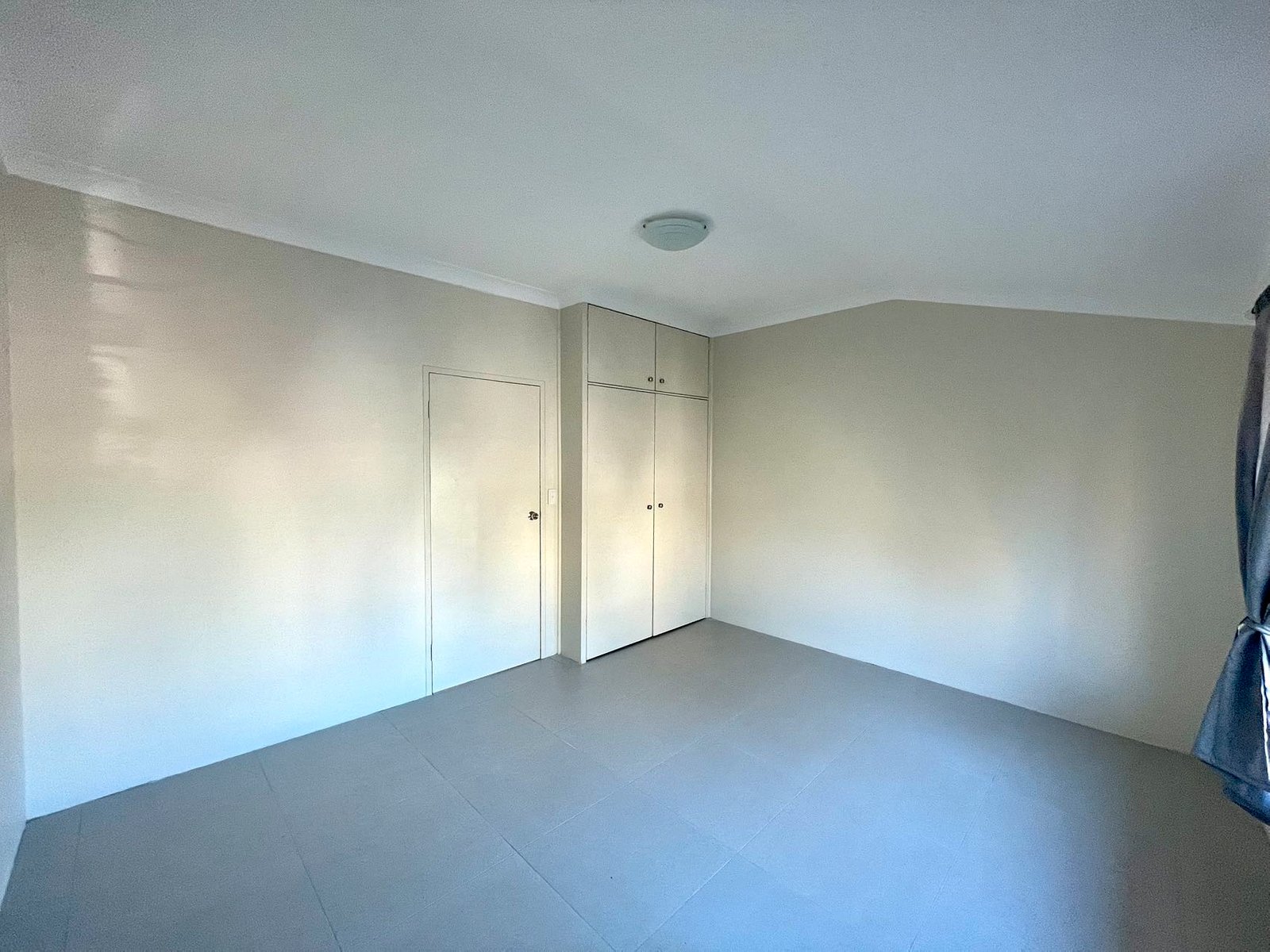 2/32 West Street HURSTVILLE 5