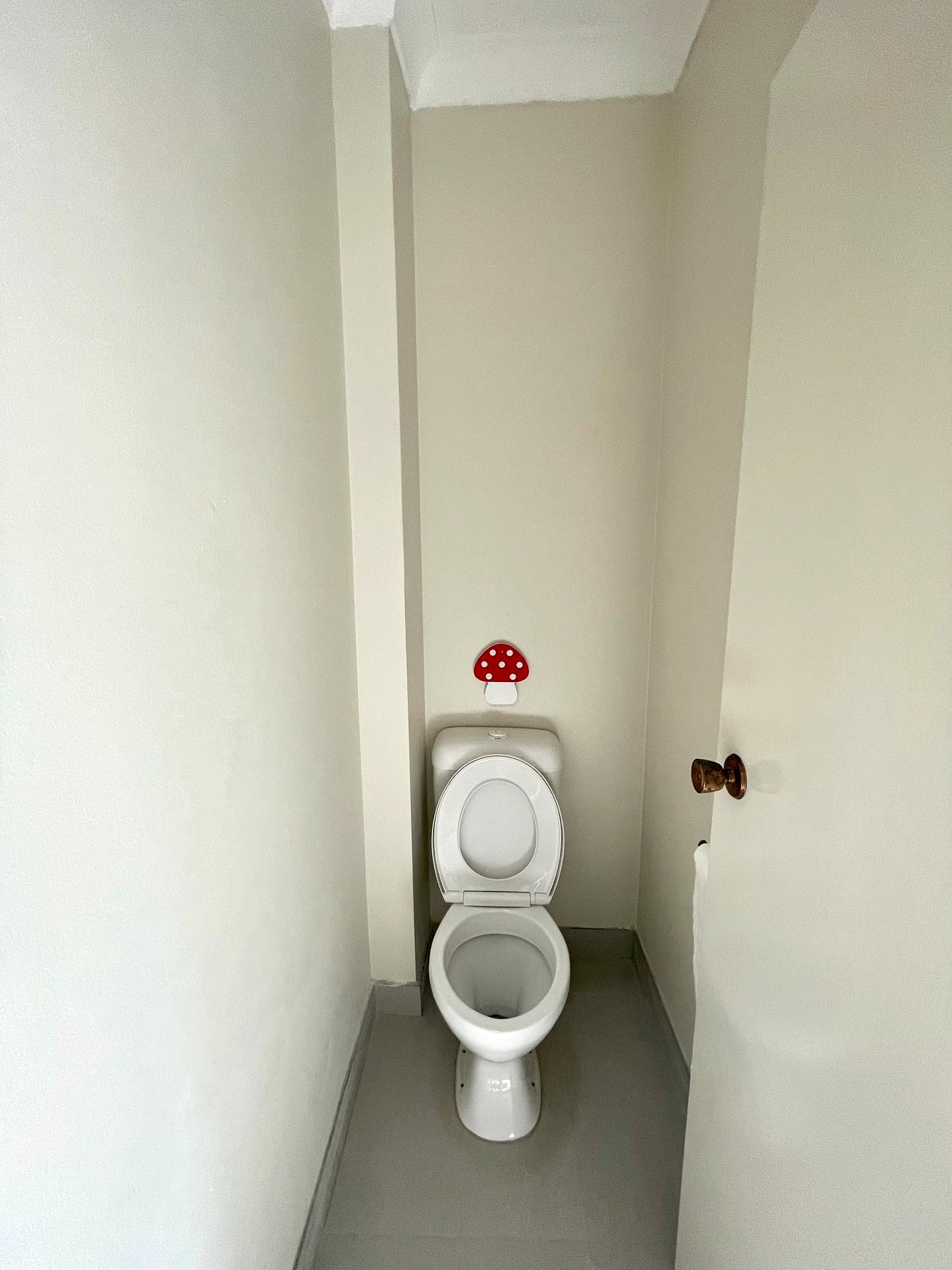 2/32 West Street HURSTVILLE 8