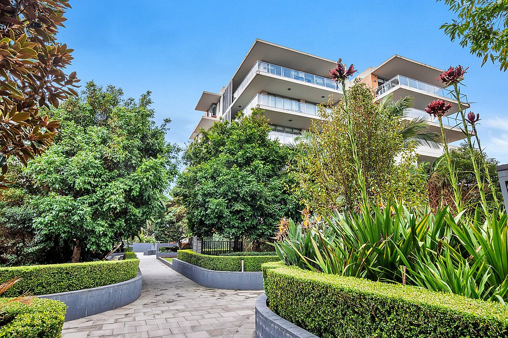 232/26 Jasmine Street BOTANY 10