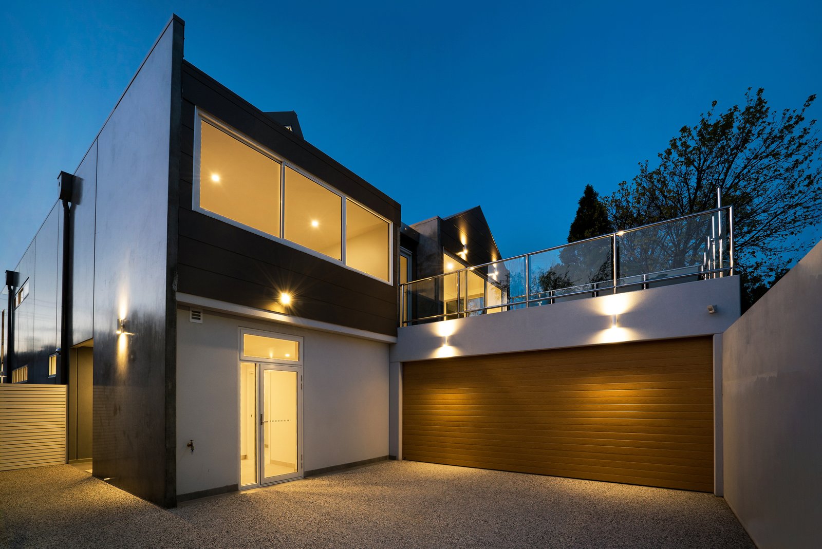 2/324 Davey Street SOUTH HOBART 3