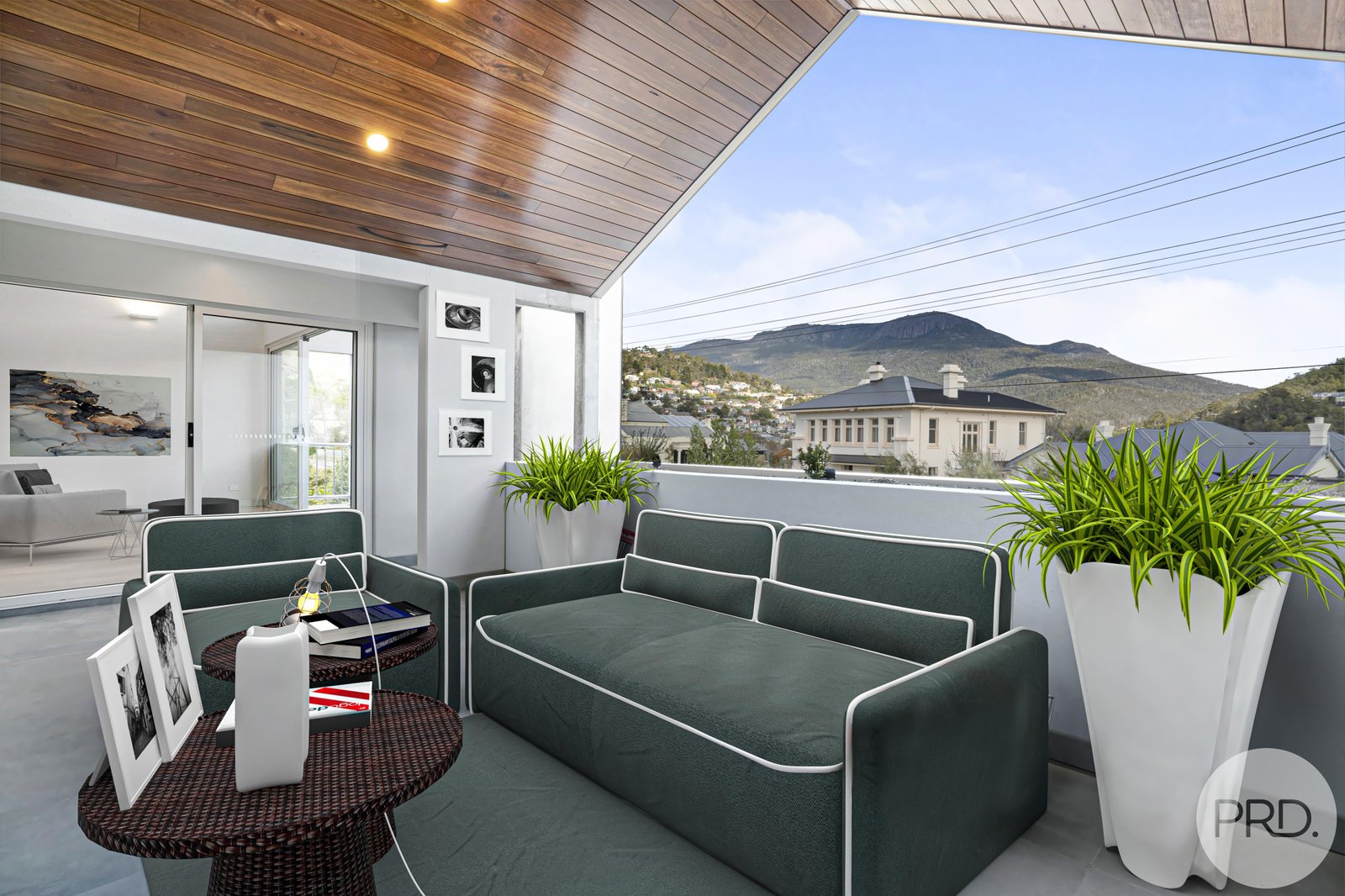 2/324 Davey Street SOUTH HOBART 11