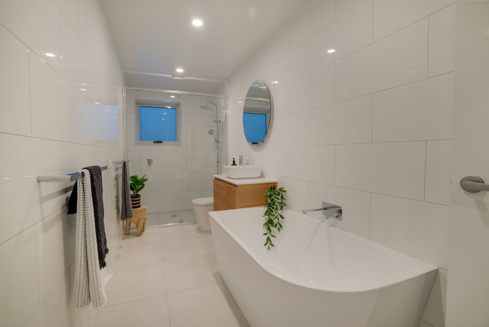 2/324 Davey Street SOUTH HOBART 12