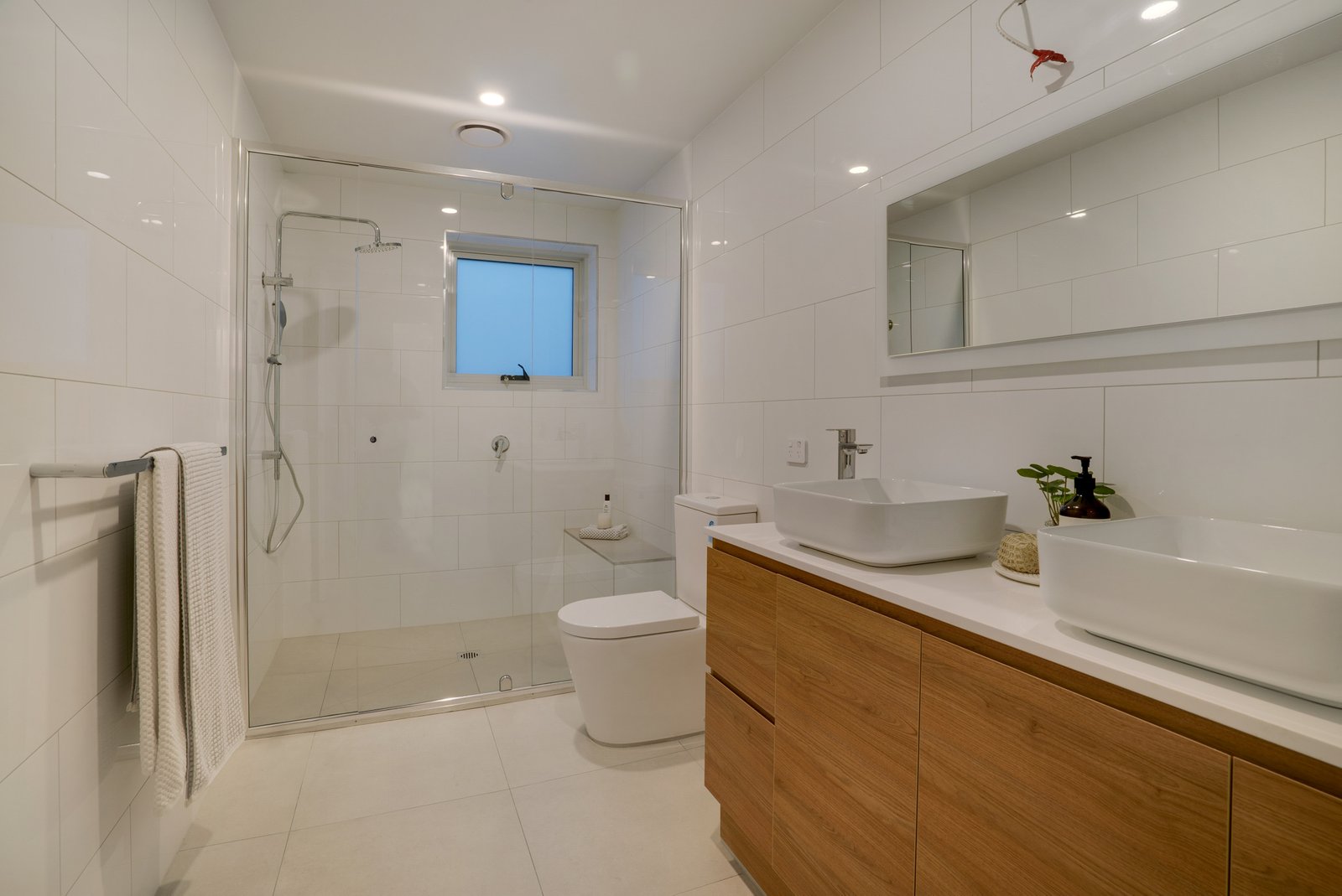 2/324 Davey Street SOUTH HOBART 13