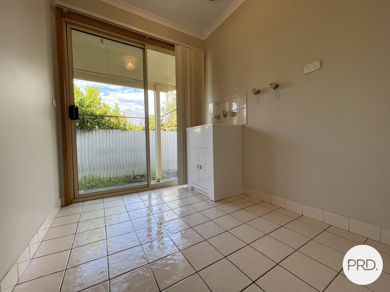 2/326 Dick Road LAVINGTON 8