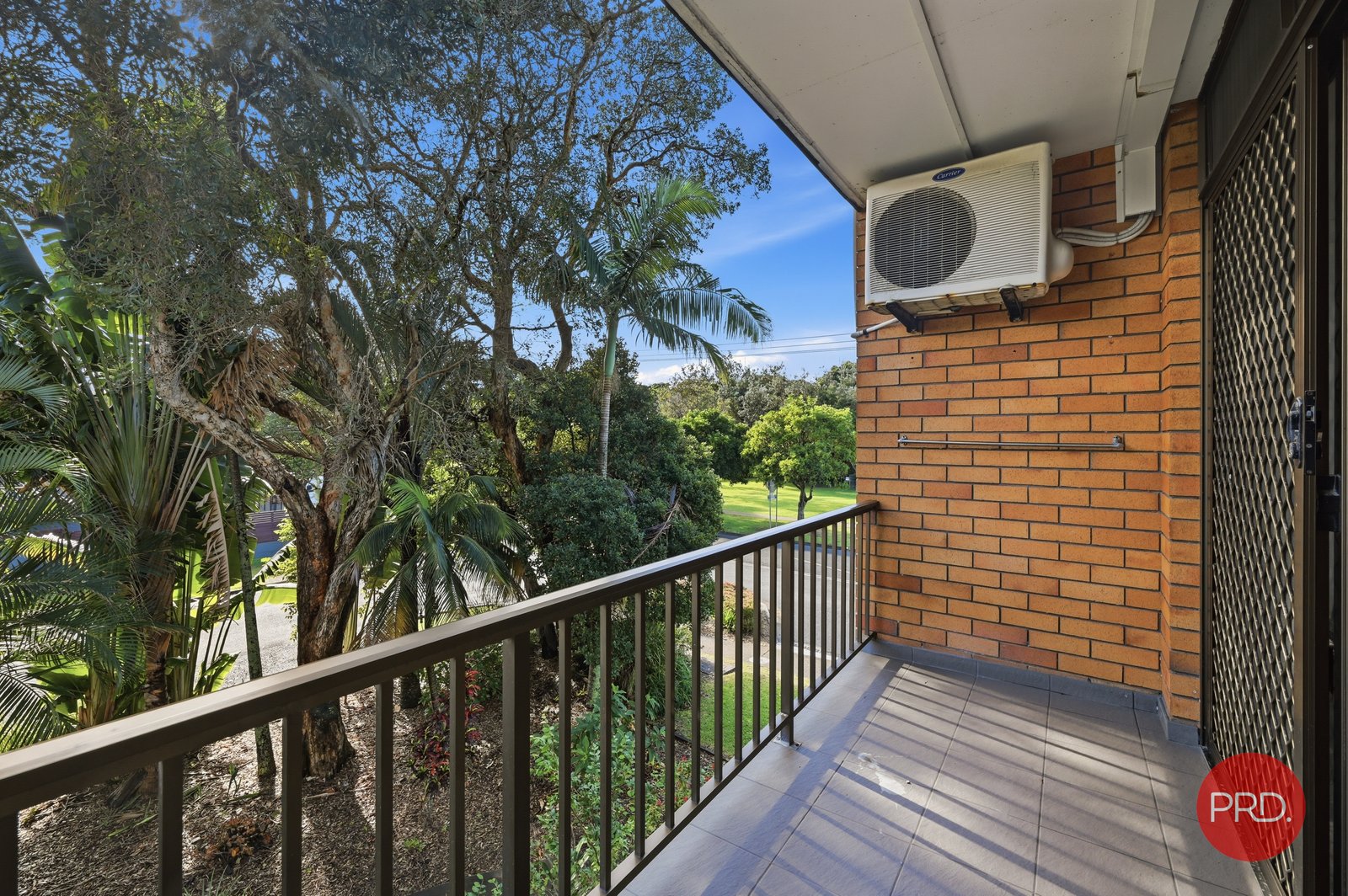 232/63 Ocean Parade COFFS HARBOUR 4