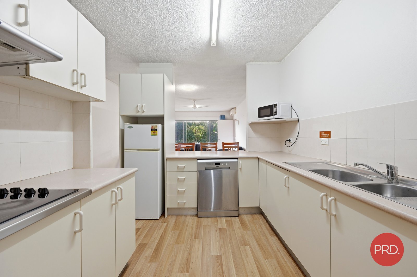 232/63 Ocean Parade COFFS HARBOUR 9