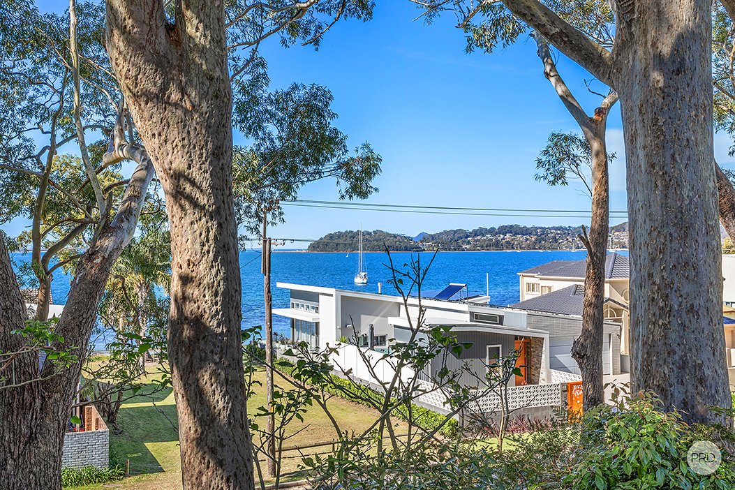 2/328a Wanda Avenue SALAMANDER BAY 6