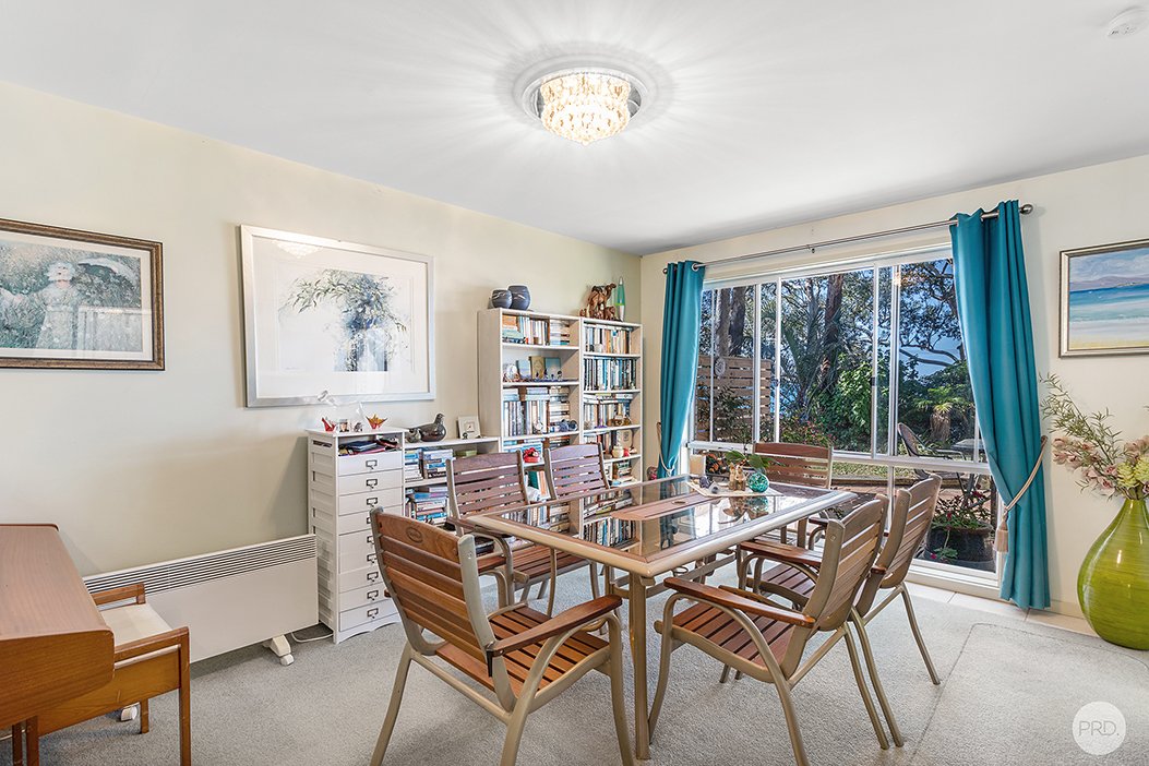 2/328a Wanda Avenue SALAMANDER BAY 9