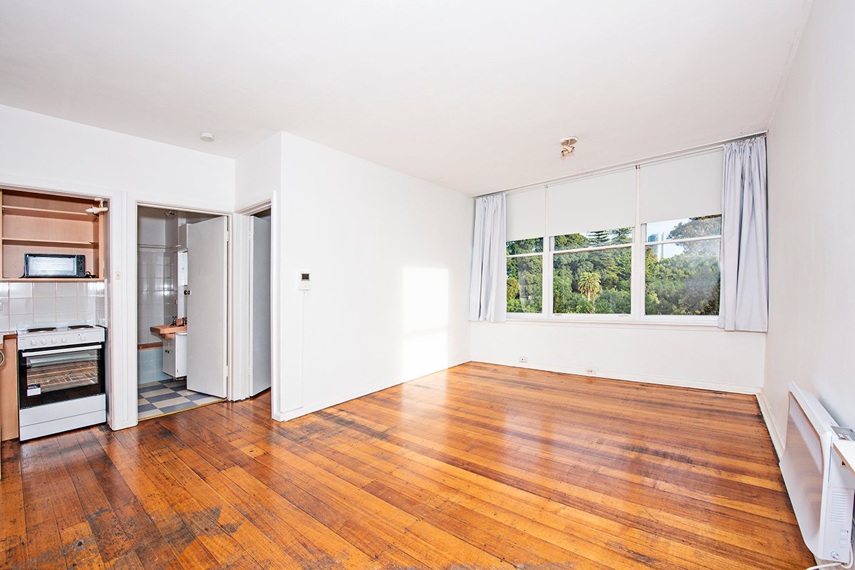 Gallery: 23/298 Williams Road
