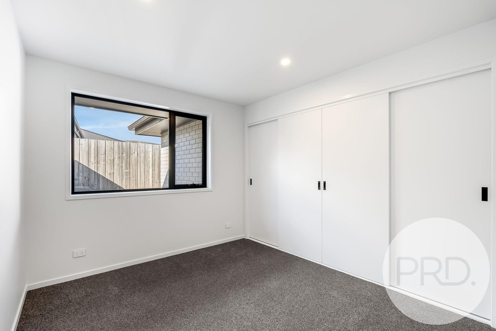 2/32a Fouche Avenue OLD BEACH 5