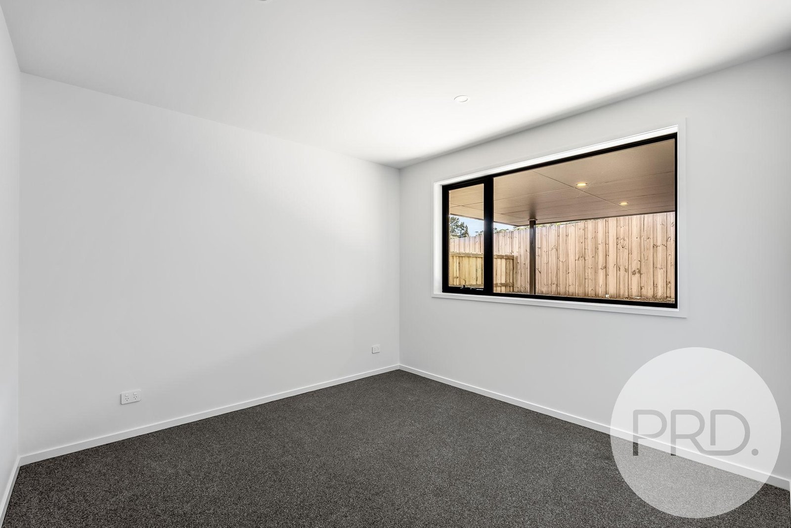 2/32a Fouche Avenue OLD BEACH 6