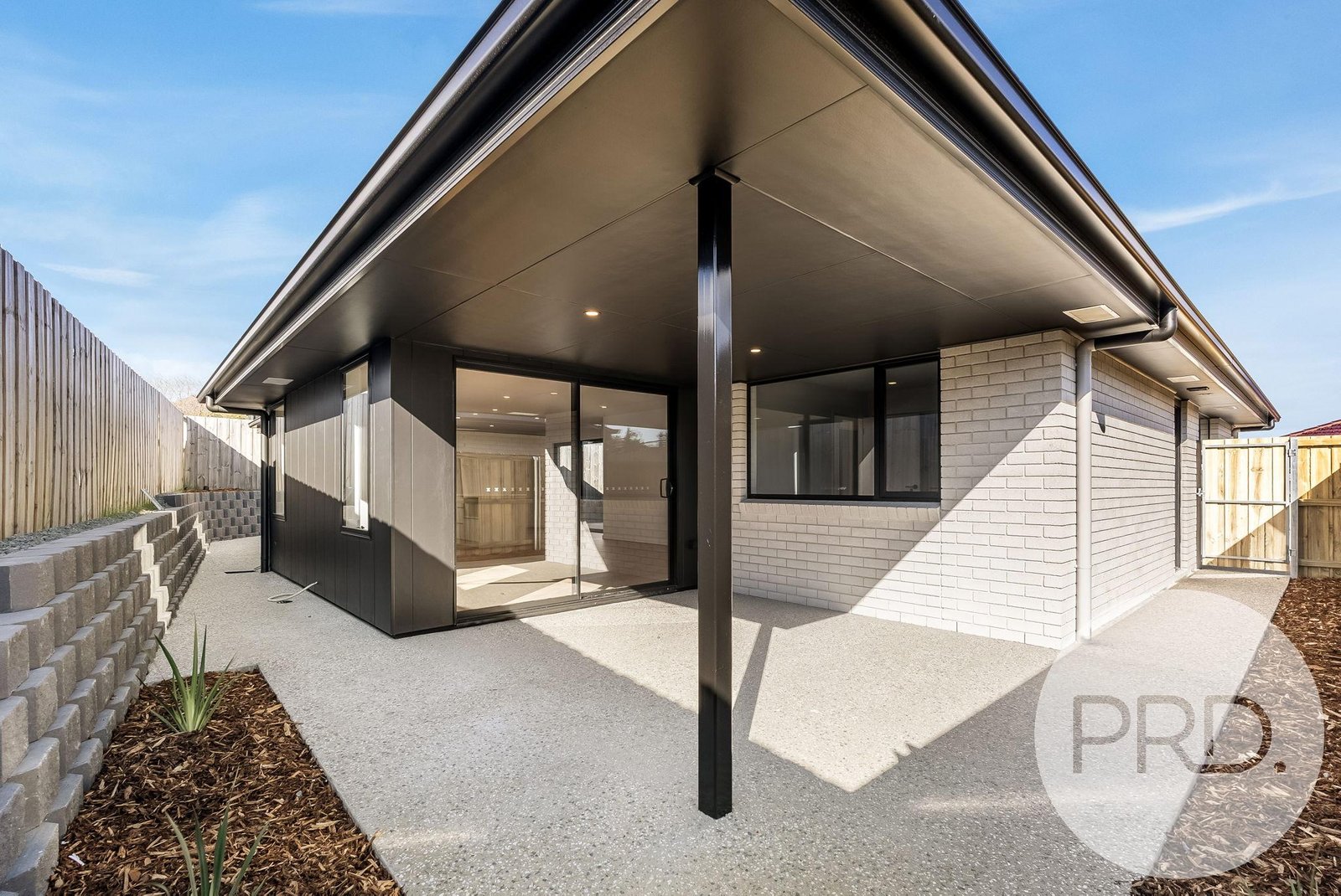 2/32a Fouche Avenue OLD BEACH 12