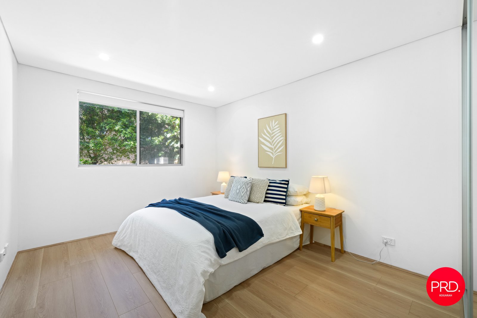 2/33-37 Gray Street KOGARAH 9