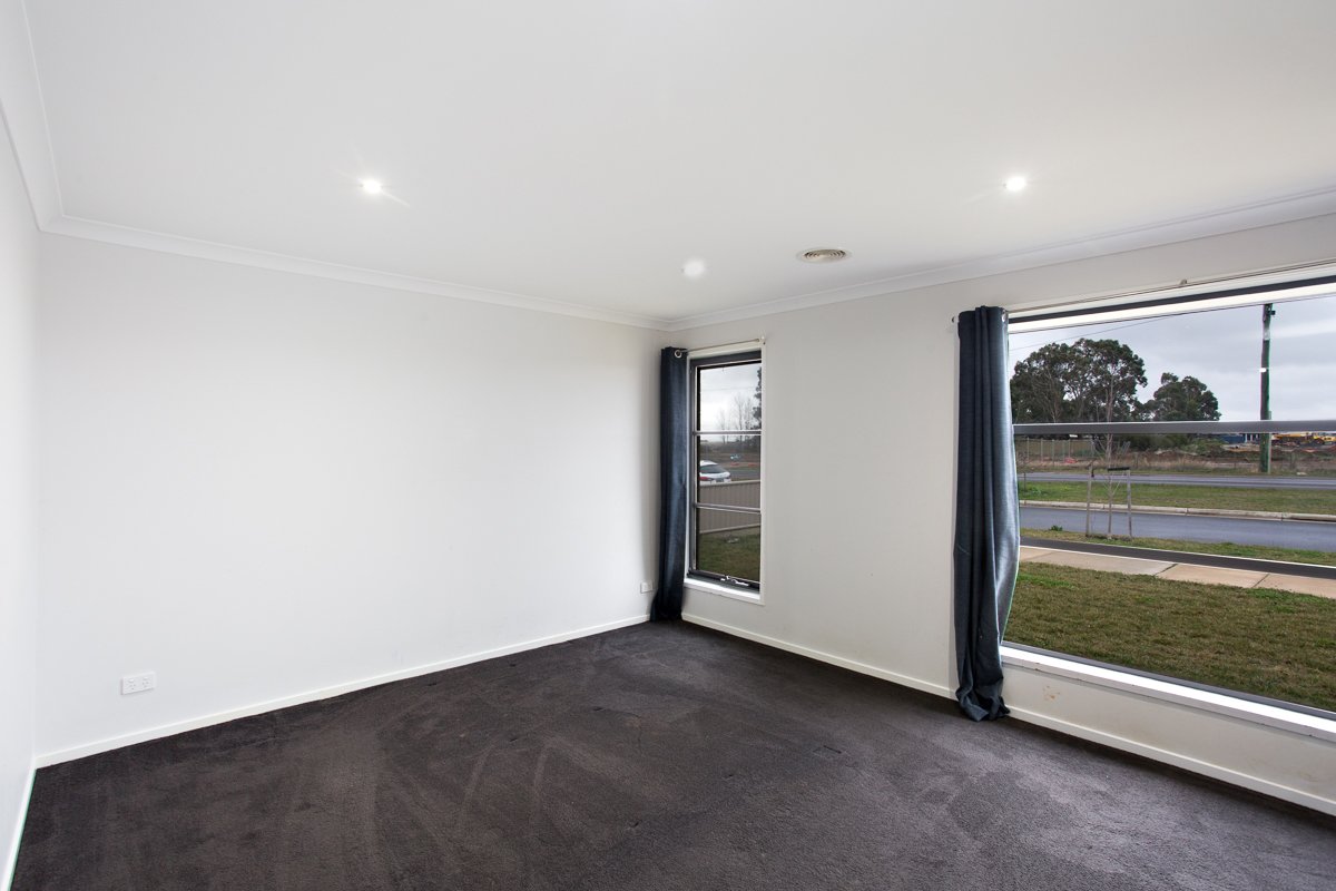 Gallery: 233 Ballarat-Carngham Road