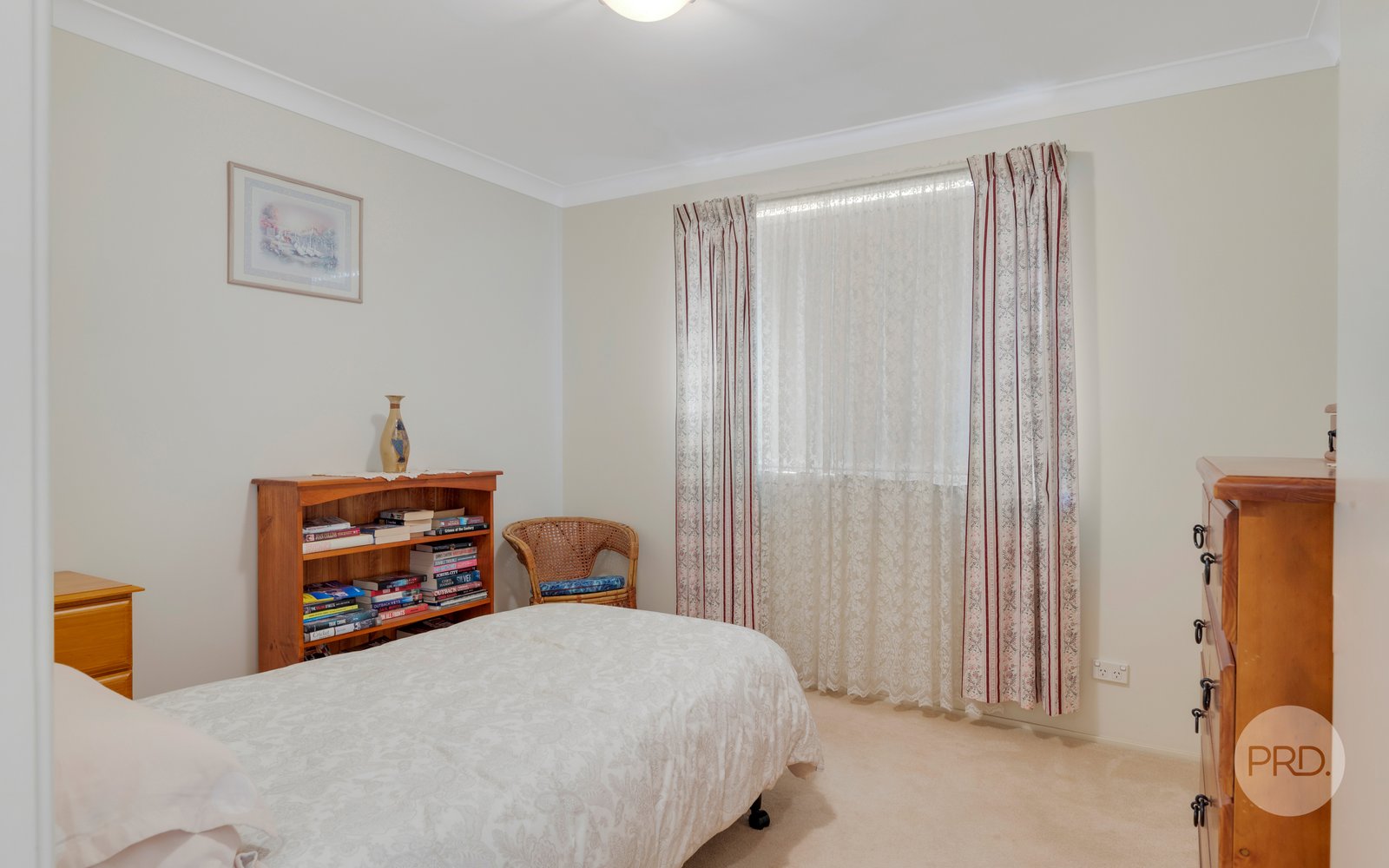 2/33 Bluebell Close GLENMORE PARK 8