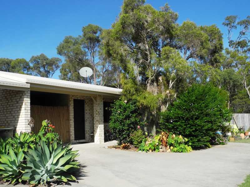 2/33 Centenary Drive BOYNE ISLAND 1
