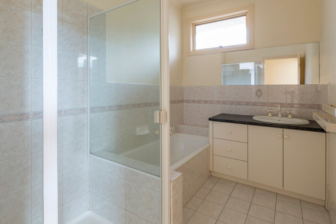 Real Estate and Property in 2/33 Daley Street, Bentleigh, VIC