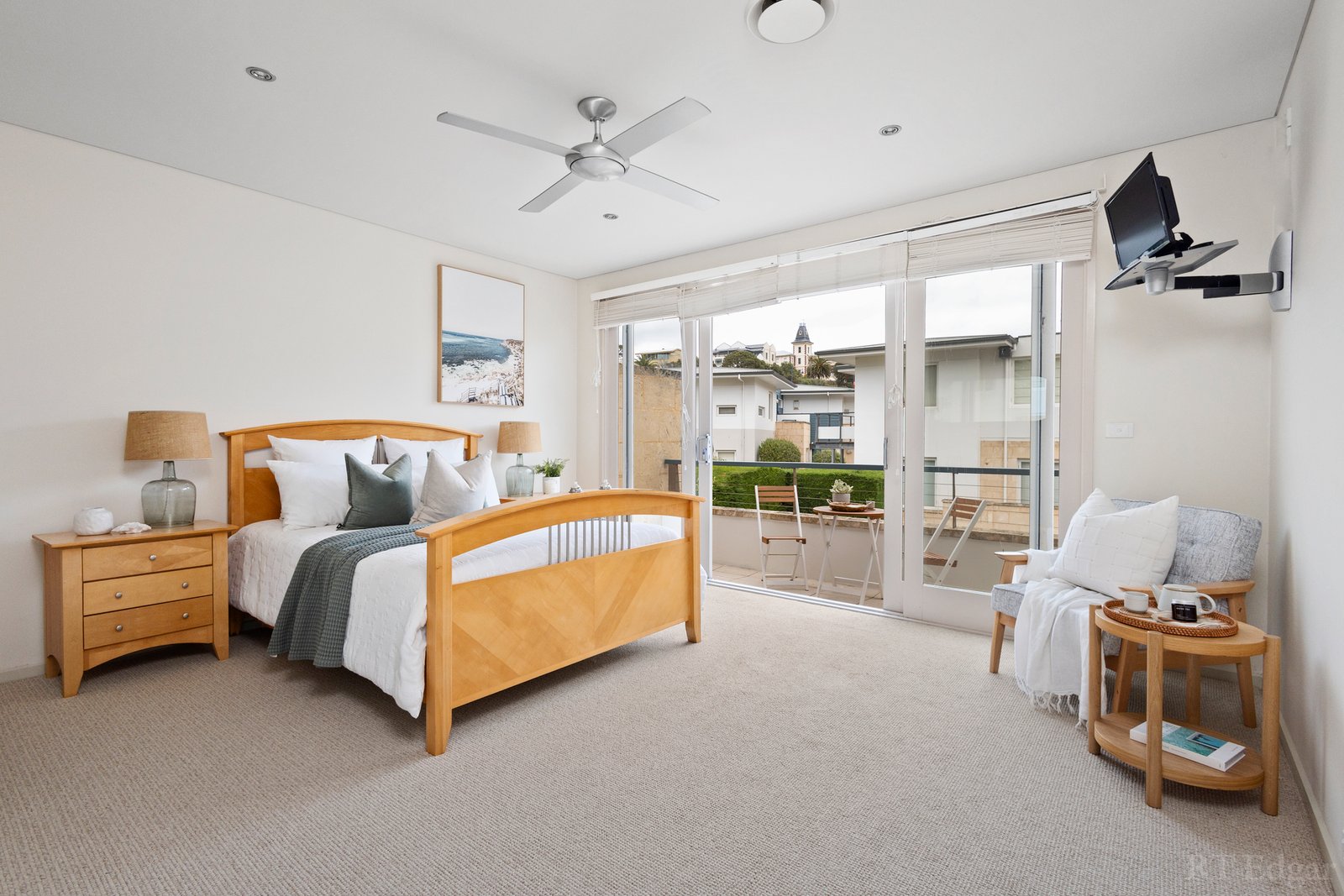 Real Estate and Property in 23/3 Esplanade, Sorrento, VIC