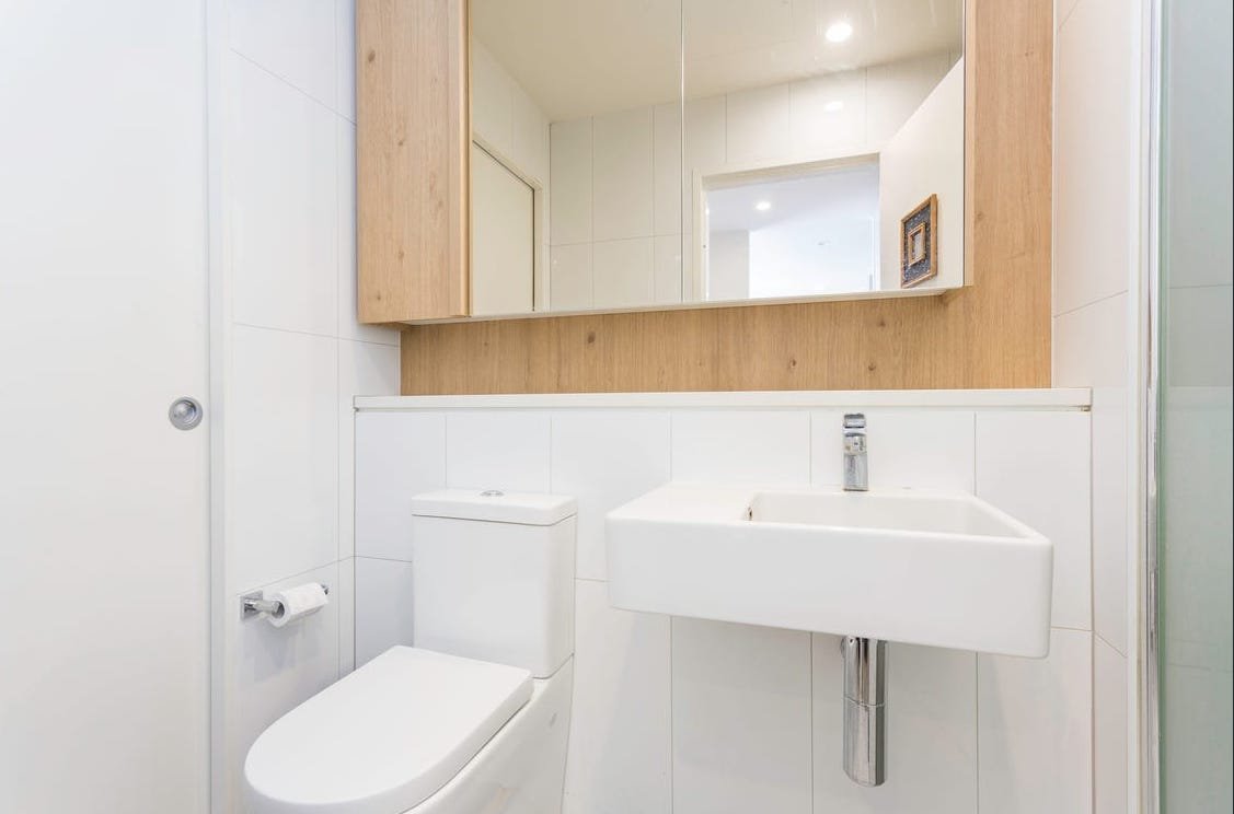 2/33 Harvey Street LITTLE BAY 6
