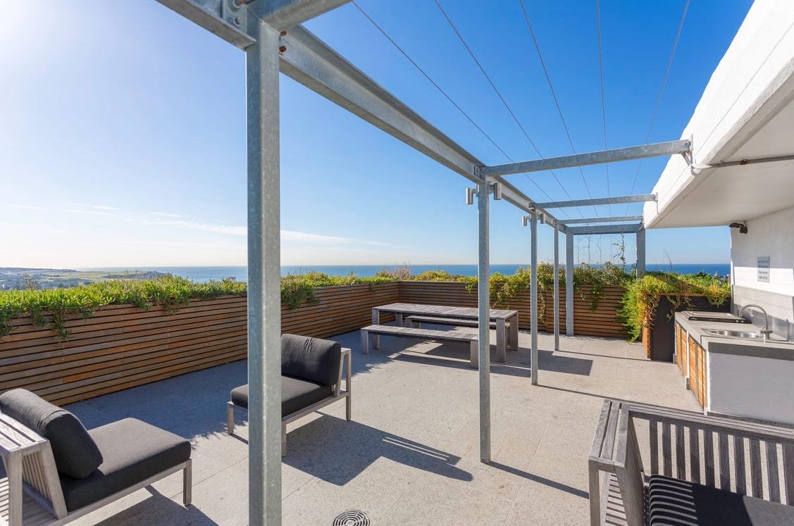 2/33 Harvey Street LITTLE BAY 7