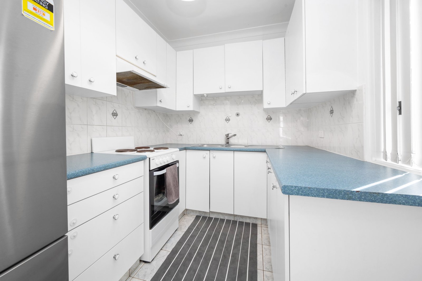 2/33 Jauncey Place HILLSDALE 2