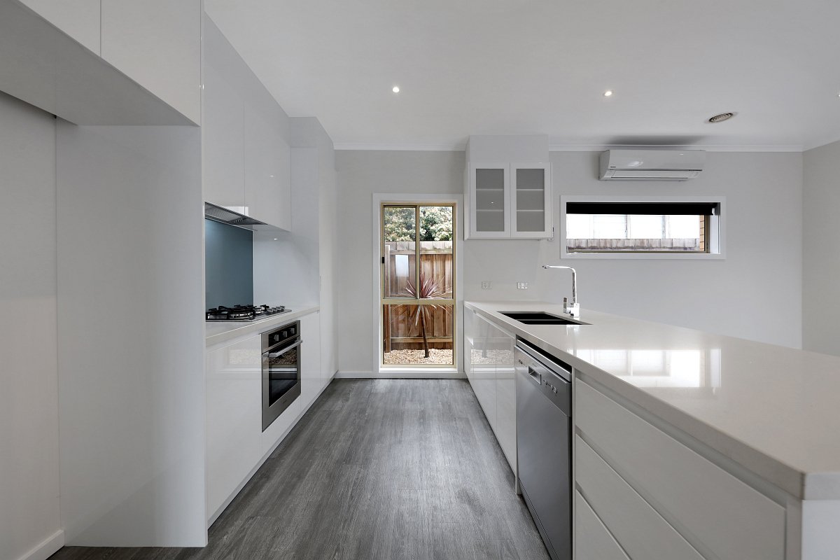 Gallery: 2/33 Manoon Road