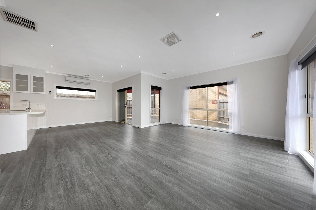 Gallery: 2/33 Manoon Road