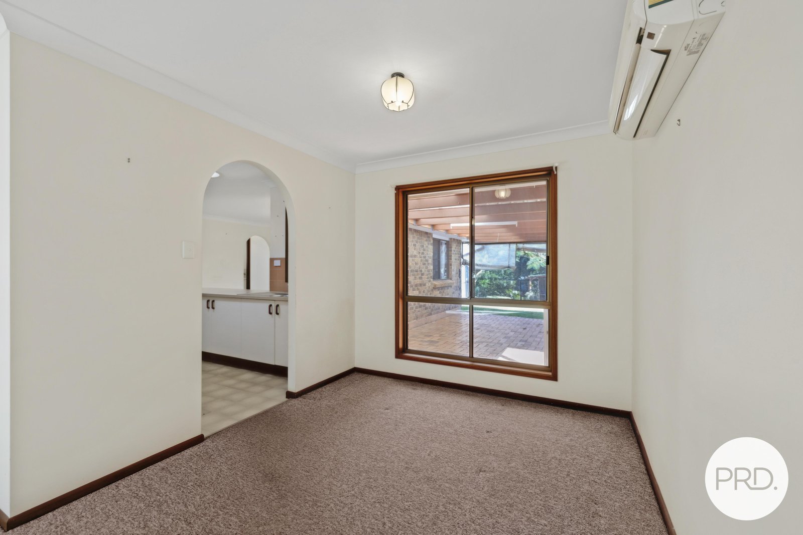 233 MILL Street REDLAND BAY 11