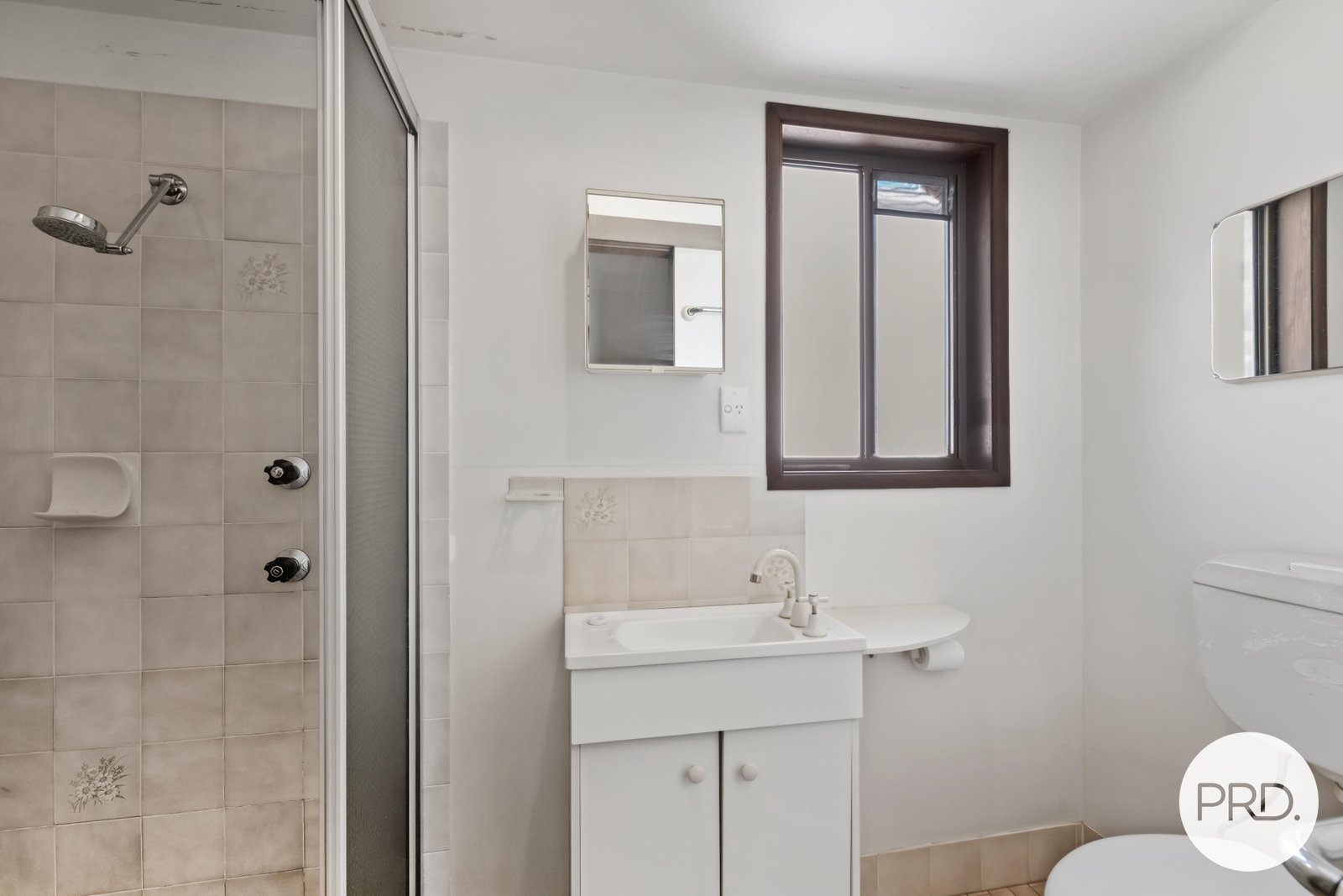 233 MILL Street REDLAND BAY 19