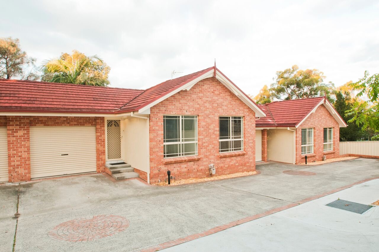 2/33 Mt Brown Rd  DAPTO 1