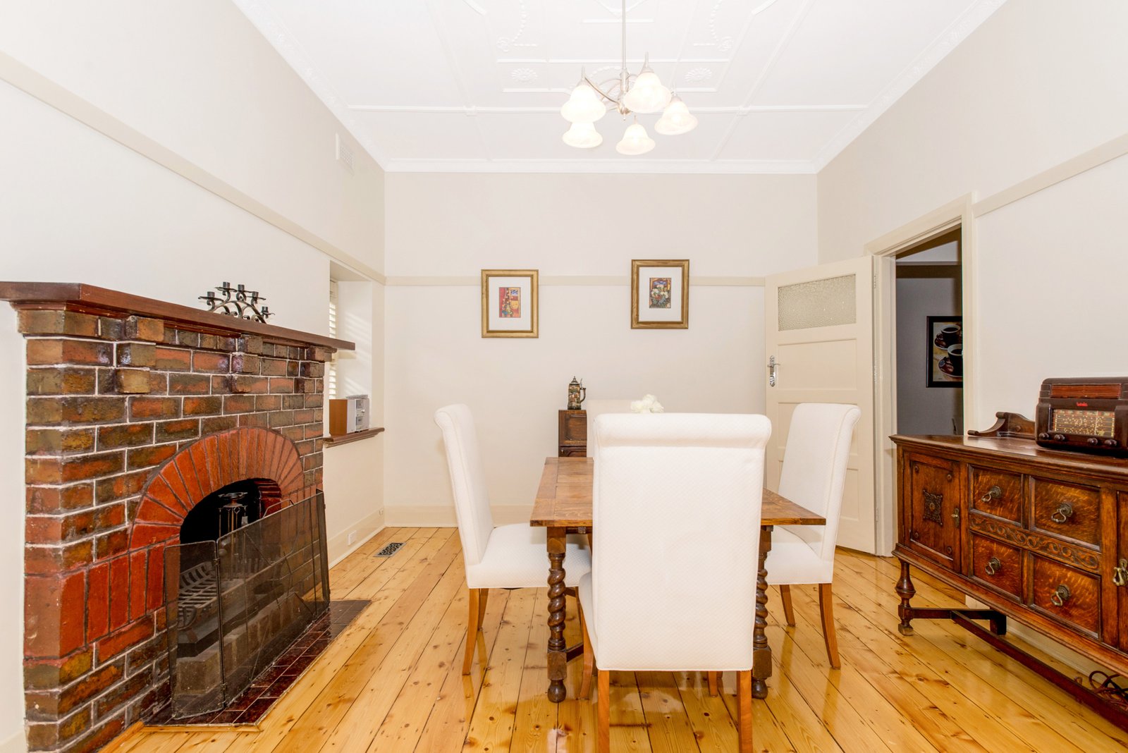 Gallery: 233 Neerim Road