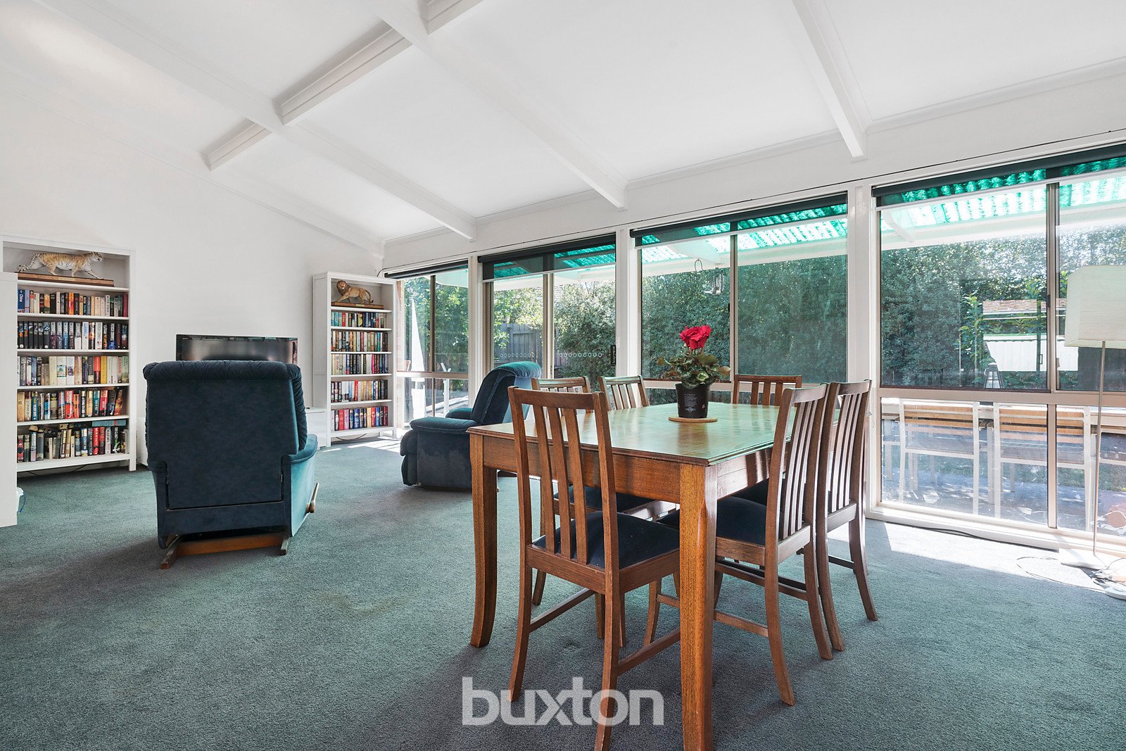Gallery: 2/33 Neville Street