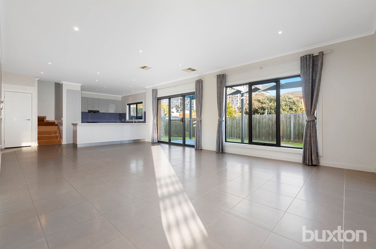 Gallery: 2/33 Renver Road