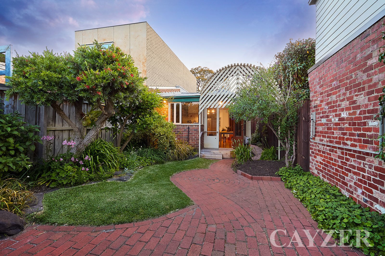 Gallery: 233 Richardson Street