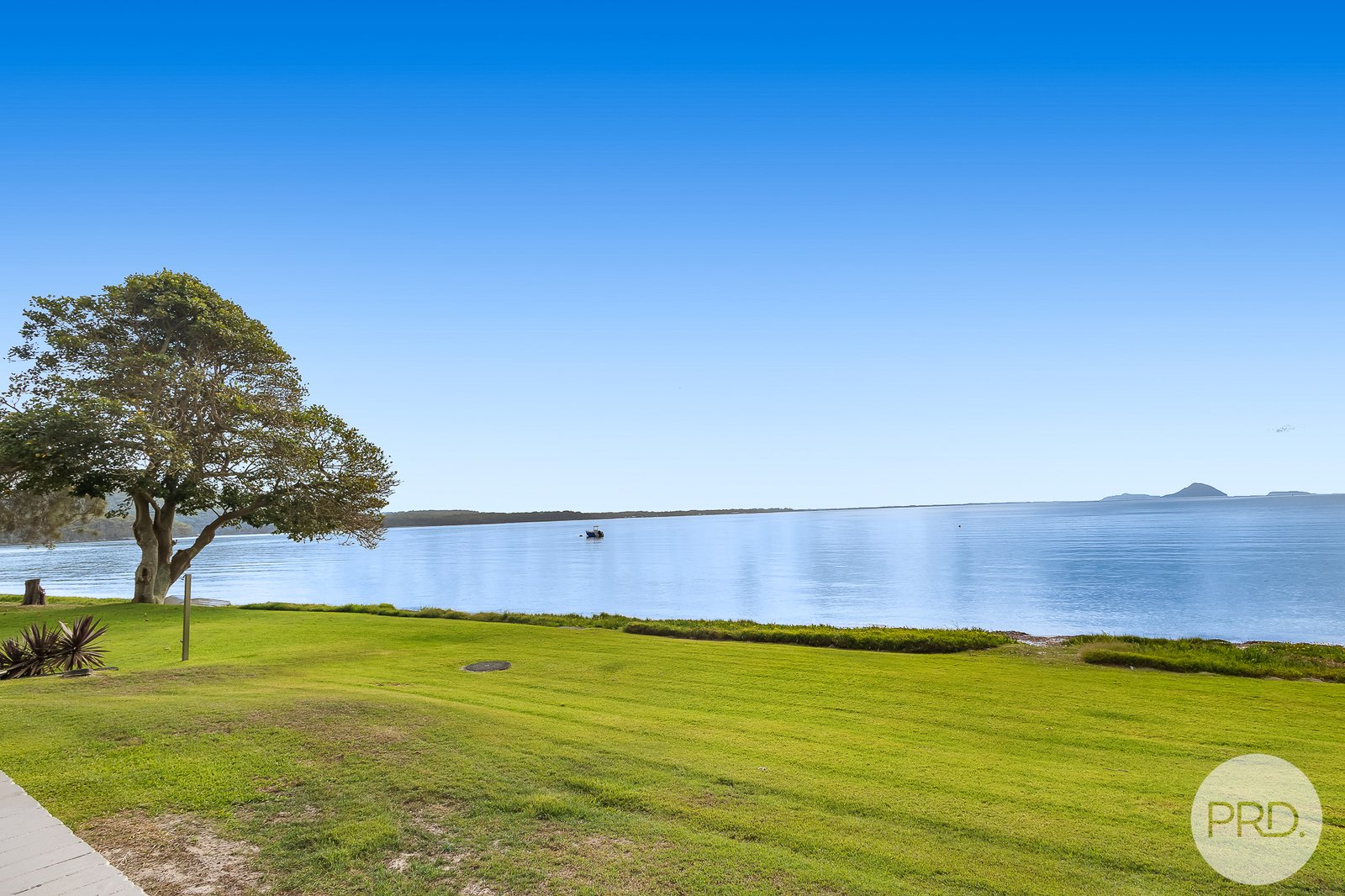 2/33 Soldiers Point Road SOLDIERS POINT 13