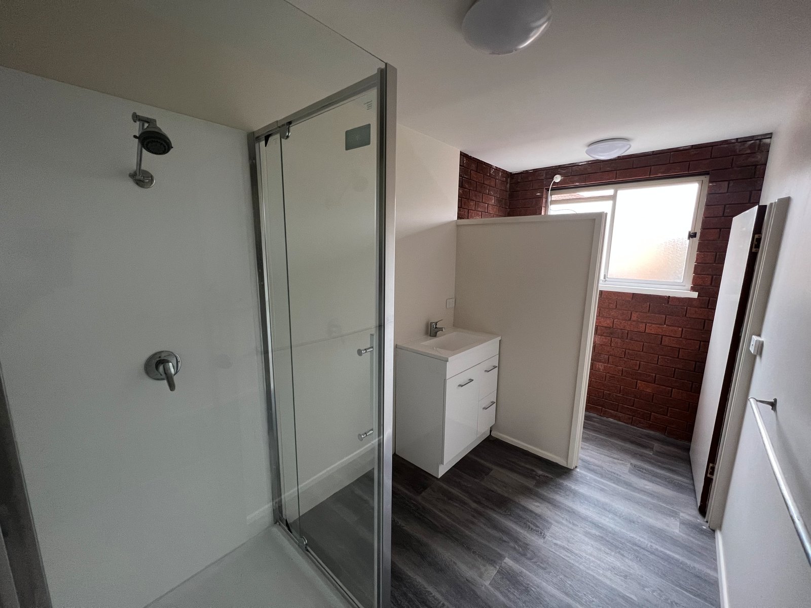 2/33 South Street BELLERIVE 4