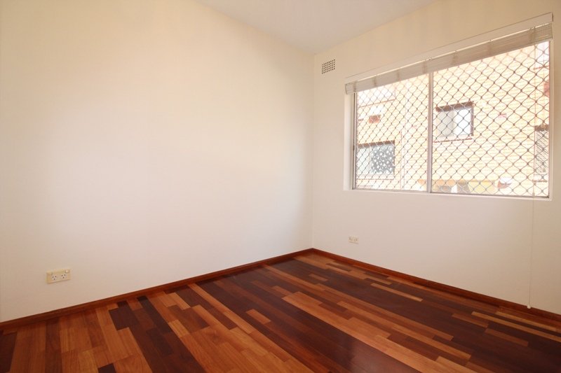 2/33 Templeman Crescent HILLSDALE 5