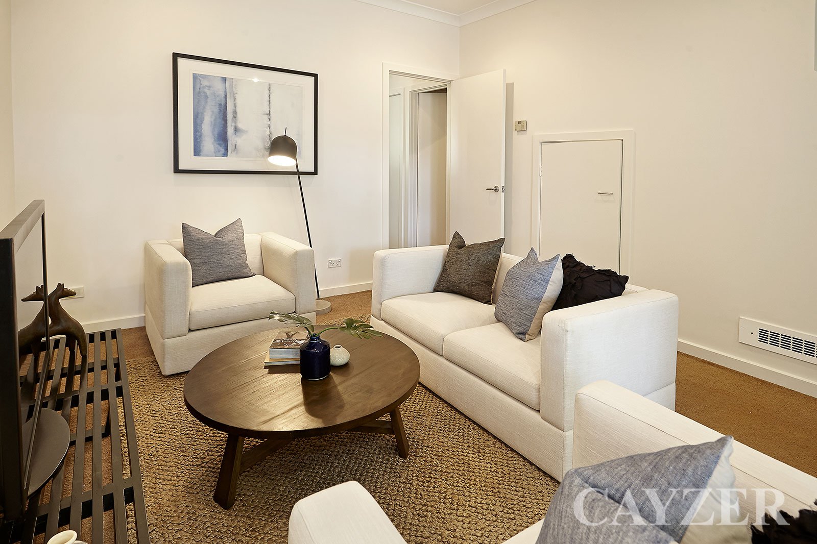 Gallery: 2/33 Tennyson Street
