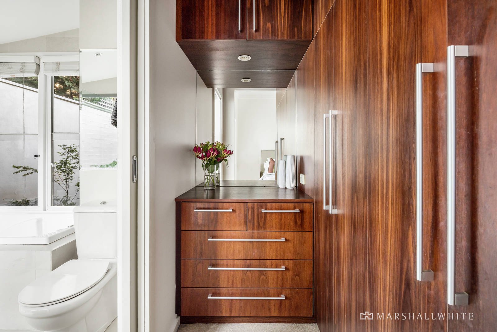 2/33 Tintern Avenue, Toorak, VIC