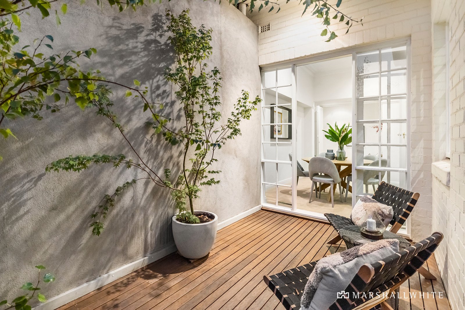 2/33 Tintern Avenue, Toorak, VIC