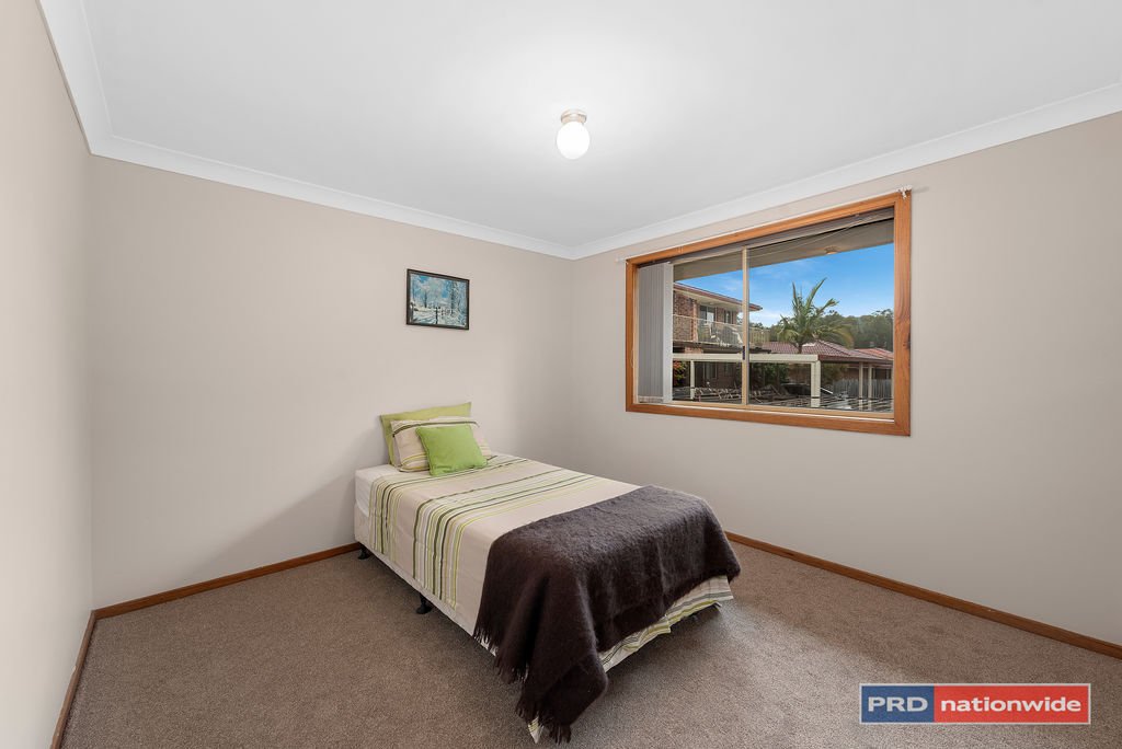 2/33 Wybalena Crescent TOORMINA 9