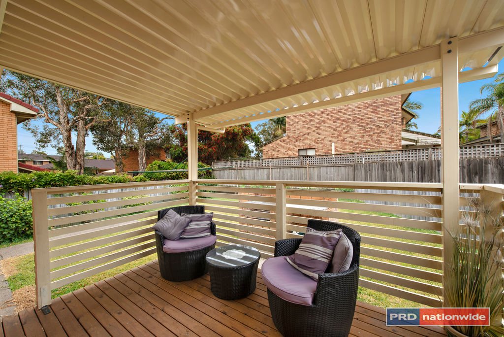 2/33 Wybalena Crescent TOORMINA 11