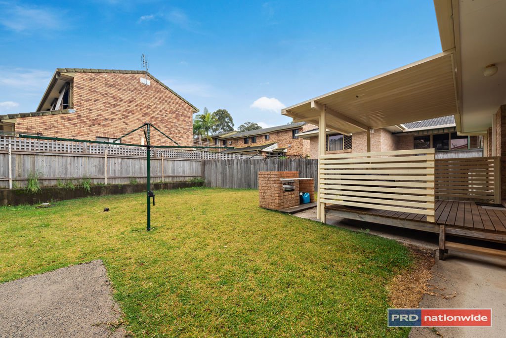 2/33 Wybalena Crescent TOORMINA 12