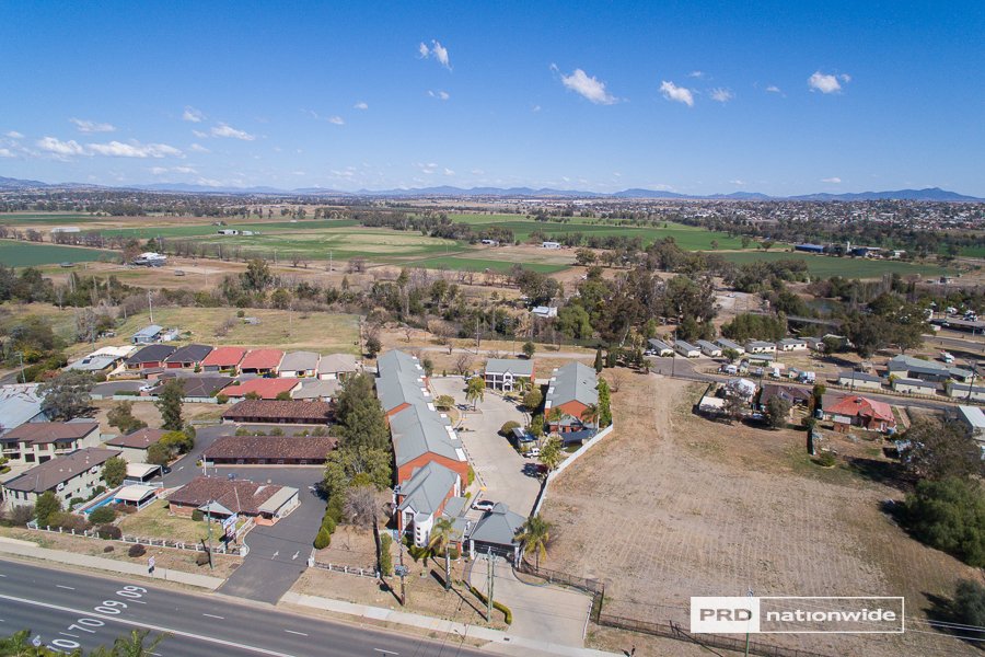 23/337 Armidale Road TAMWORTH 6